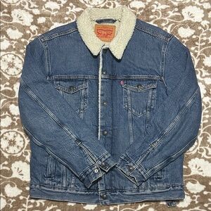 Levi's Classic Blue Denim Jacket with Sherpa Collar